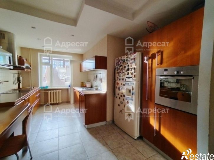 3-комн квартира ул. Ярославская,  д.10