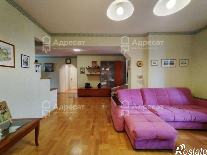 3-комн квартира ул. Ярославская,  д.10