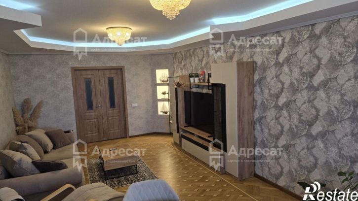 4-комн квартира ул. Невская,  д.4А