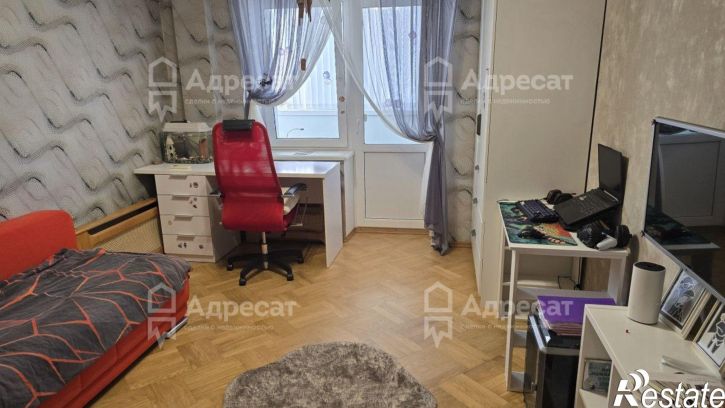4-комн квартира ул. Невская,  д.4А