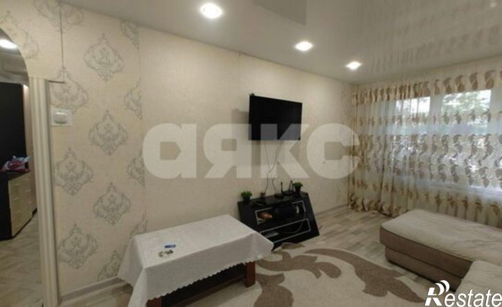3-комн квартира ул Колпинская, 18,  д. 18