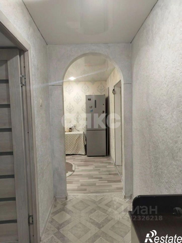 3-комн квартира ул Колпинская, 18,  д. 18