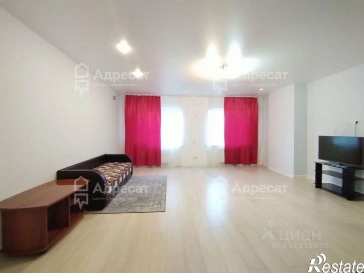 3-комн квартира б-р 30-летия Победы, 19б,  д. 19б