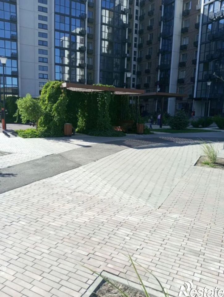 2-комн квартира ул им. Глазкова, 12,  д. 12