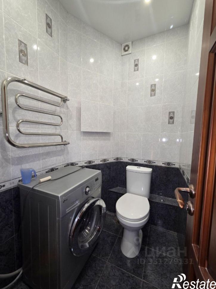 3-комн квартира б-р 30-летия Победы, 15д,  д. 15д