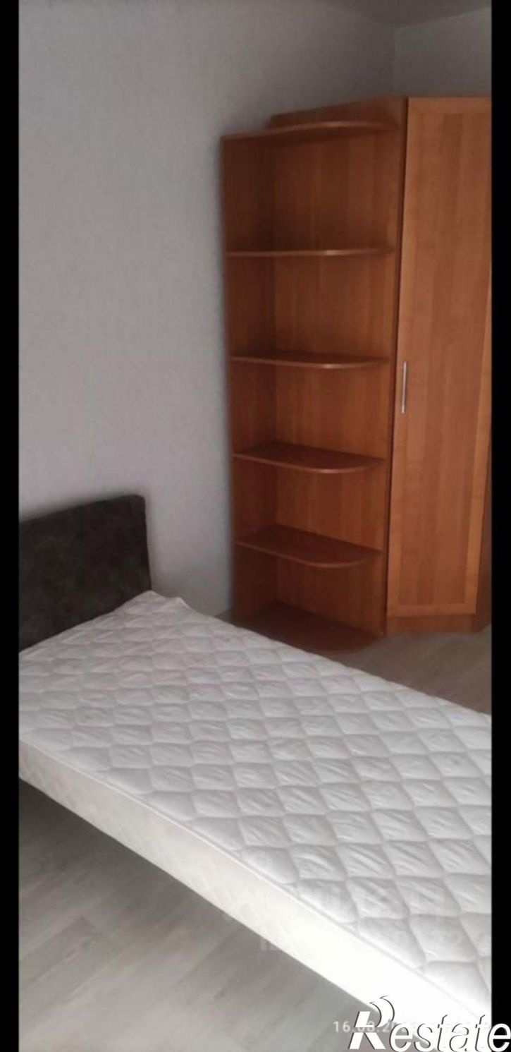 2-комн квартира ул им. комиссара милиции Бирюкова, 9,  д. 9