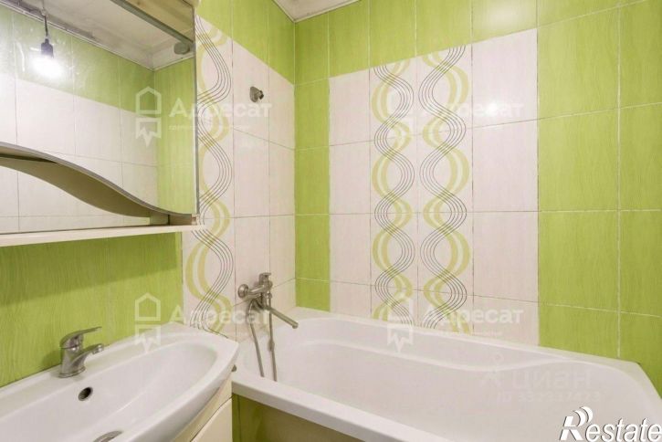2-комн квартира б-р 30-летия Победы, 74,  д. 74