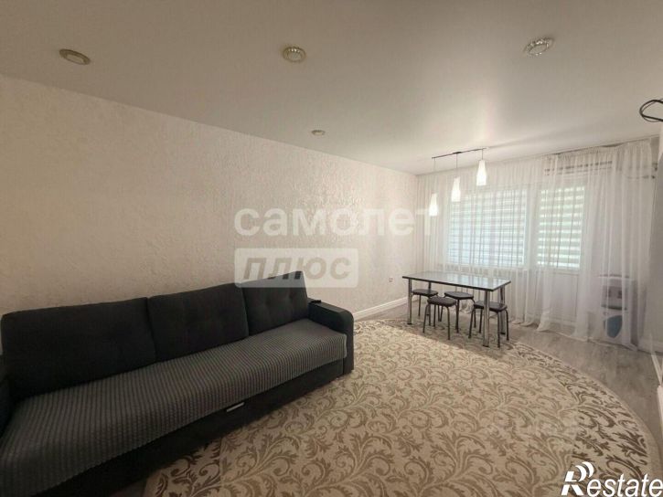 4-комн квартира ул Автомобилистов, 2,  д. 2