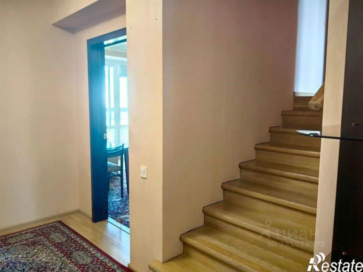 2-комн квартира ул Авиаторская, 1б,  д. 1б