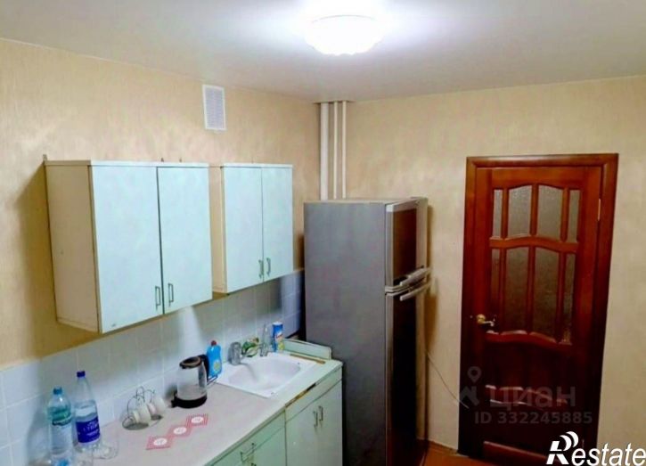 2-комн квартира ул Зерноградская, 3,  д. 3