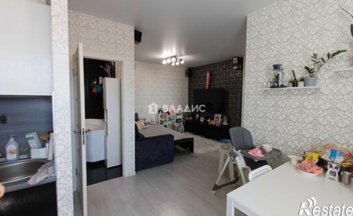 2-комн квартира ул им. Покрышкина, 3,  д. 3