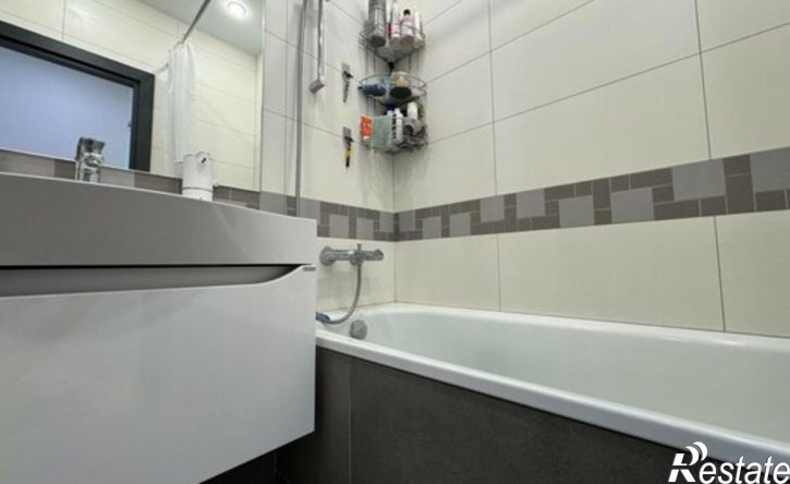 2-комн квартира ул Ангарская, 100а,  д. 100а
