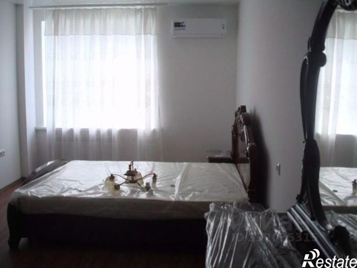 4-комн квартира ул Комсомольская, 8,  д. 8
