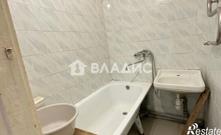 3-комн квартира ул им. генерала Ватутина, 12,  д. 12