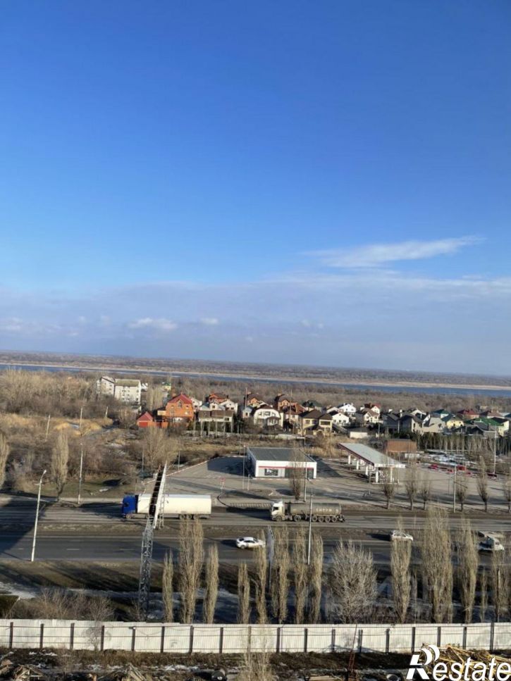 2-комн квартира ул им. Гаря Хохолова, 1,  д. 1