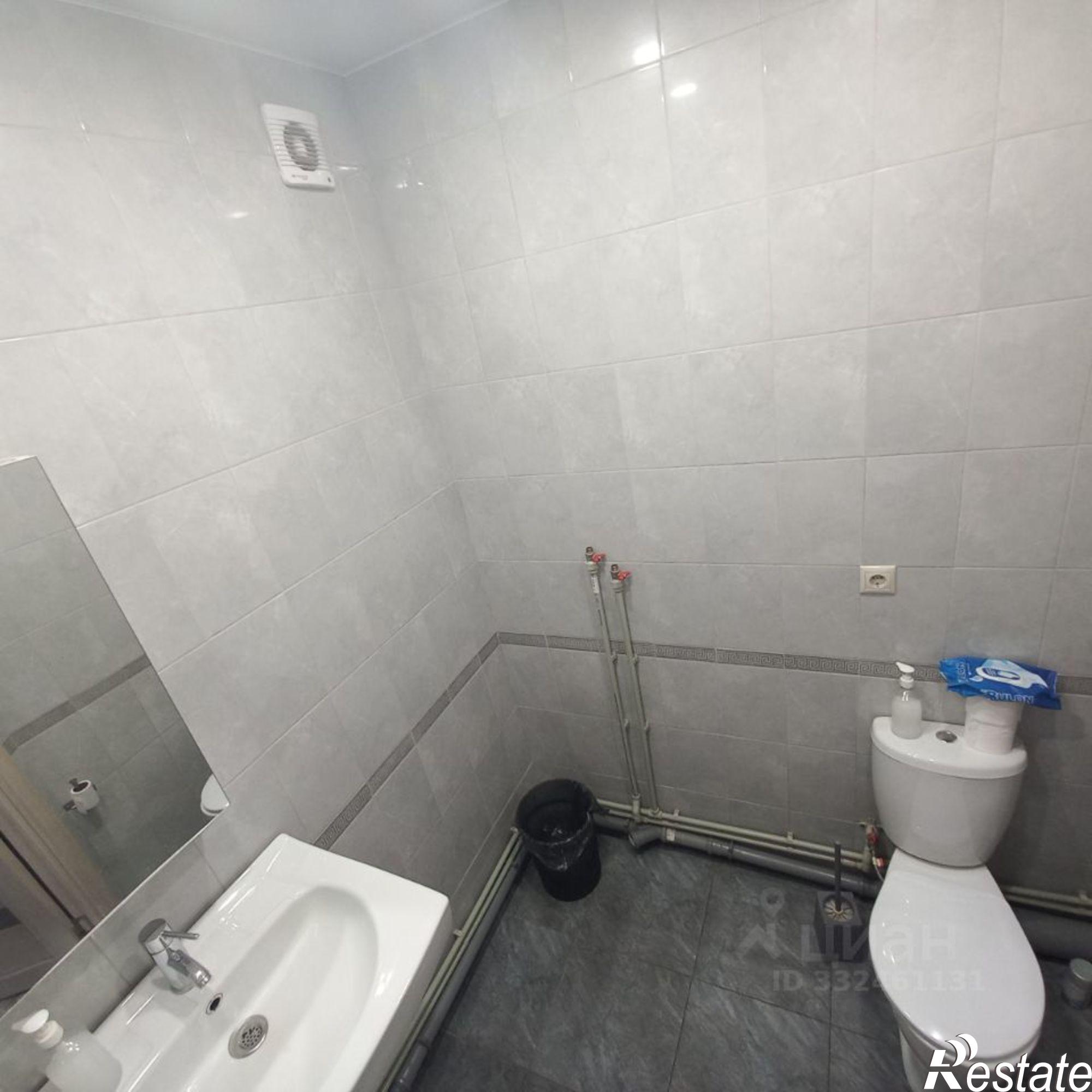 Купить офис, помещение под офис за 11 271 800 рублей на ул Ангарская, 7д