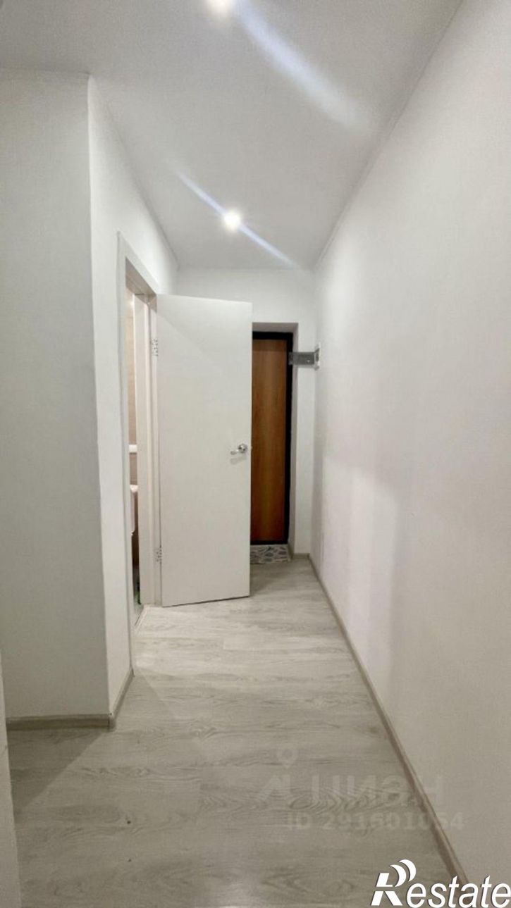 2-комн квартира пр-кт им. Героев Сталинграда, 1,  д. 1