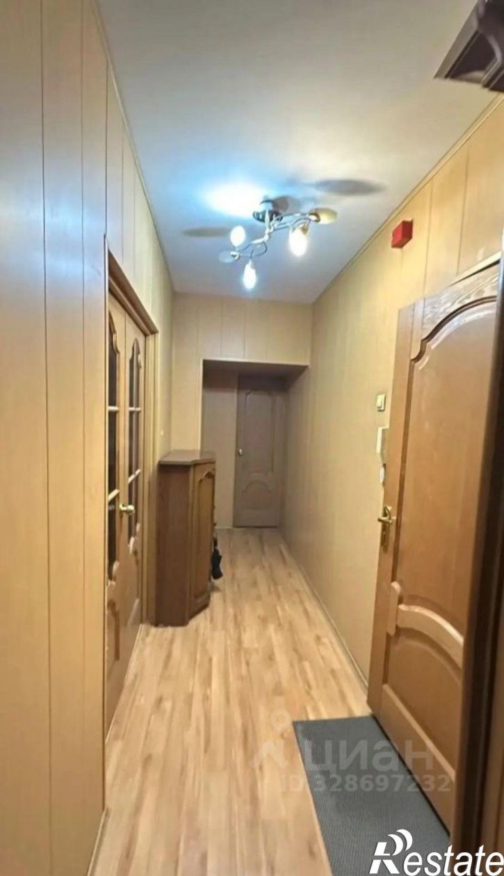 2-комн квартира наб Волжской флотилии, 21,  д. 21