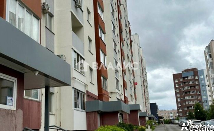 2-комн квартира ул им. гвардии сержанта Шумского, 7а,  д. 7а