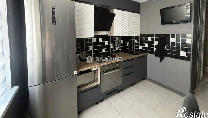 4-комн квартира б-р 30-летия Победы, 17а,  д. 17а