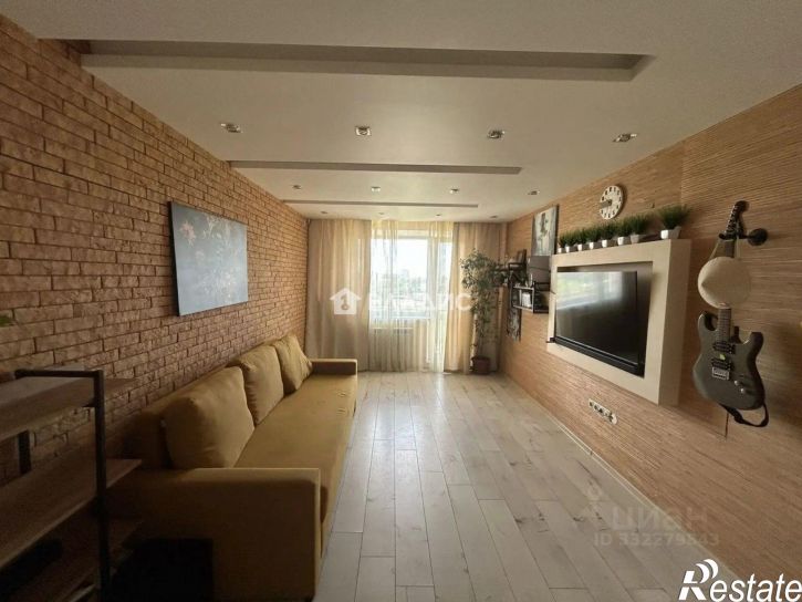 4-комн квартира б-р 30-летия Победы, 17а,  д. 17а