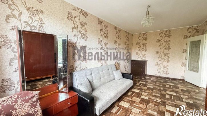 1-комн квартира ул Колпинская, 3,  д. 3
