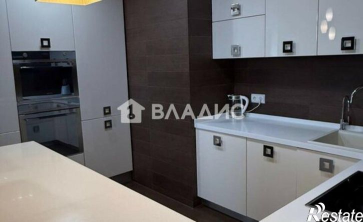 3-комн квартира ул Новороссийская, 5,  д. 5
