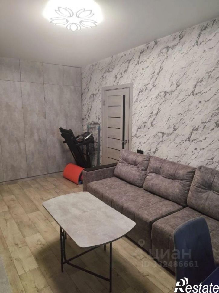 2-комн квартира ул Мариупольская, 10,  д. 10