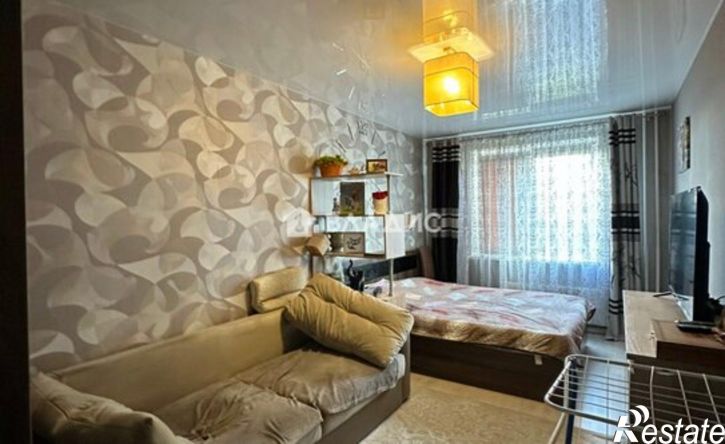 3-комн квартира улица имени Ивана Морозова, 9