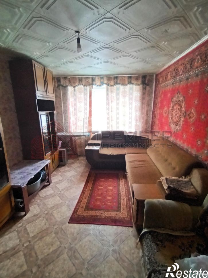 Комната Логовская улица