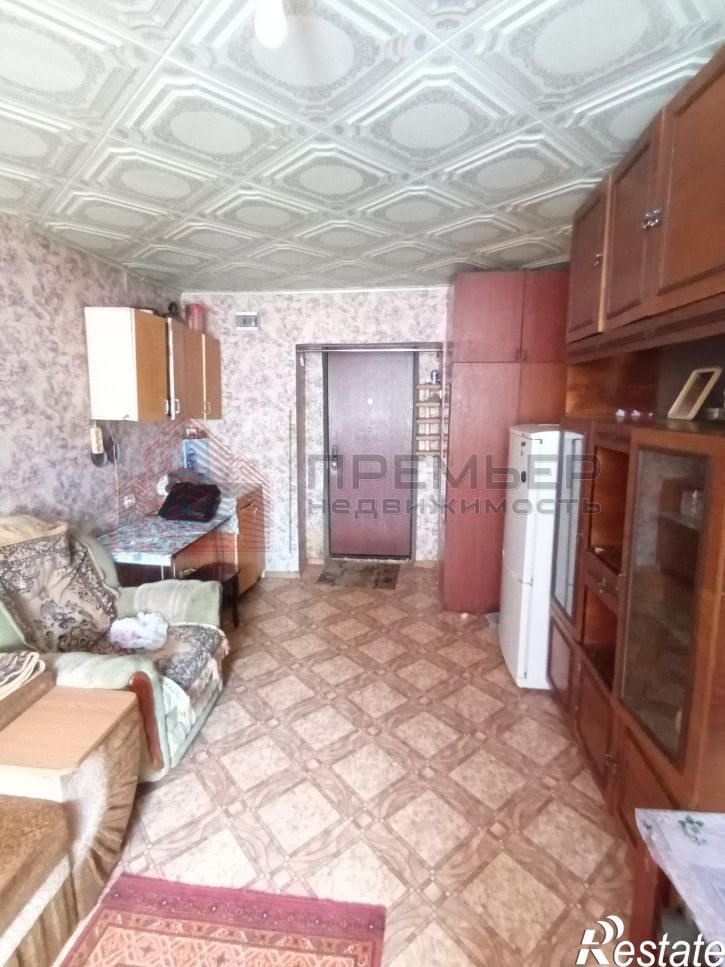 Комната Логовская улица