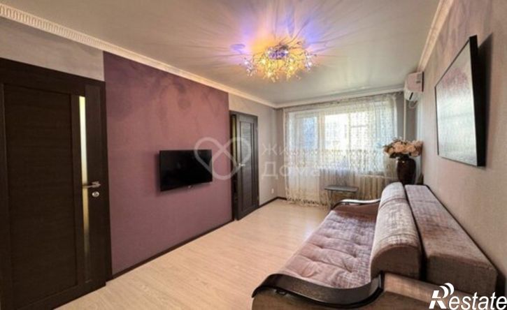 3-комн квартира ул Социалистическая, 14,  д. 14