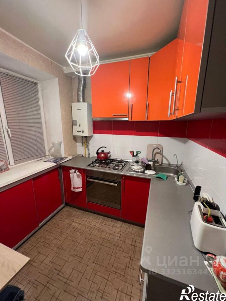 2-комн квартира Университетский пр-кт, 40,  д. 40