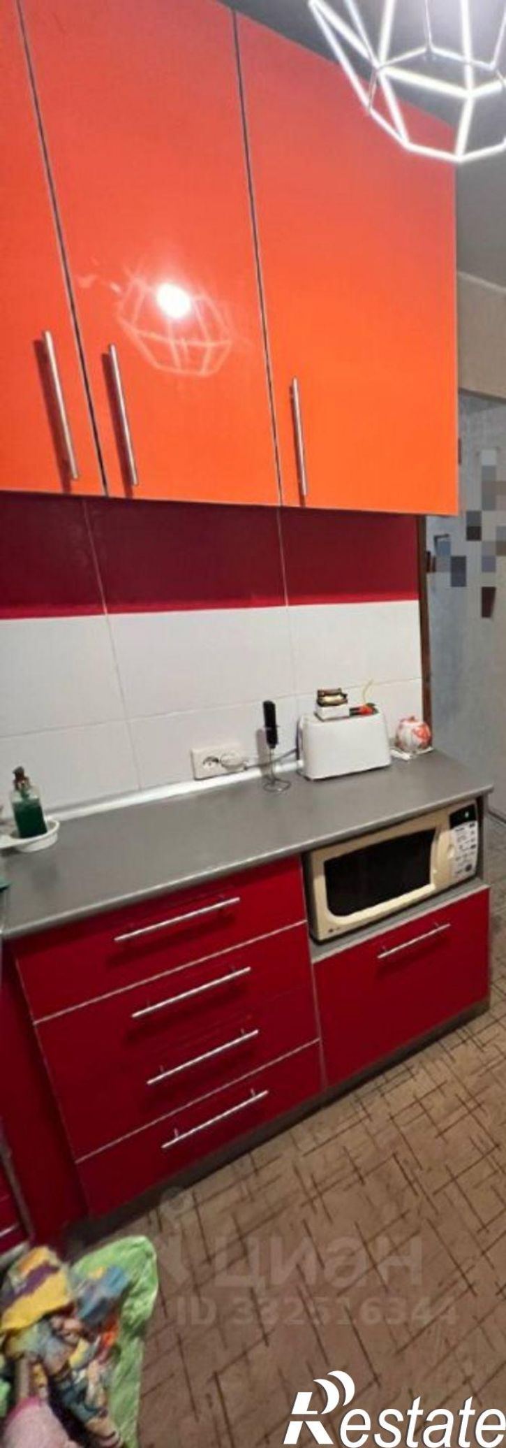 2-комн квартира Университетский пр-кт, 40,  д. 40