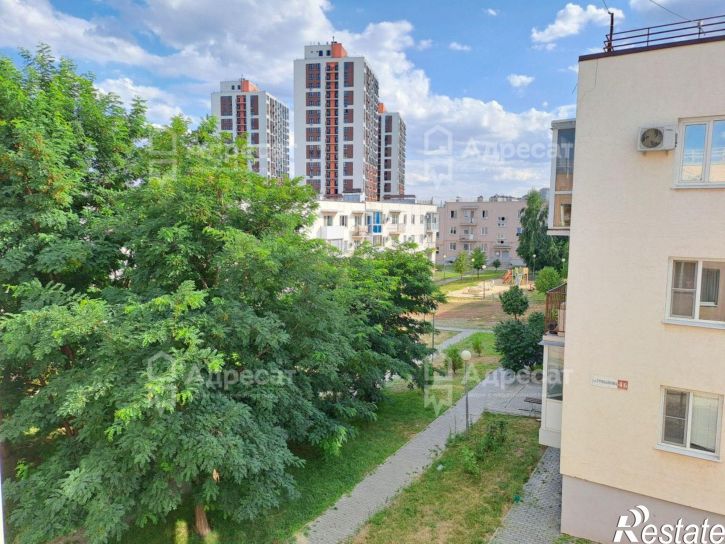 3-комн квартира ул. Солнечникова,  д.3