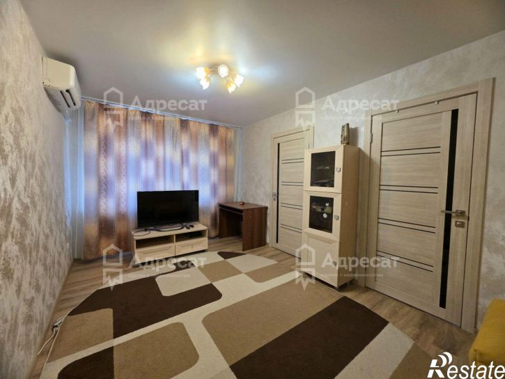 4-комн квартира ул. Депутатская,  д.4