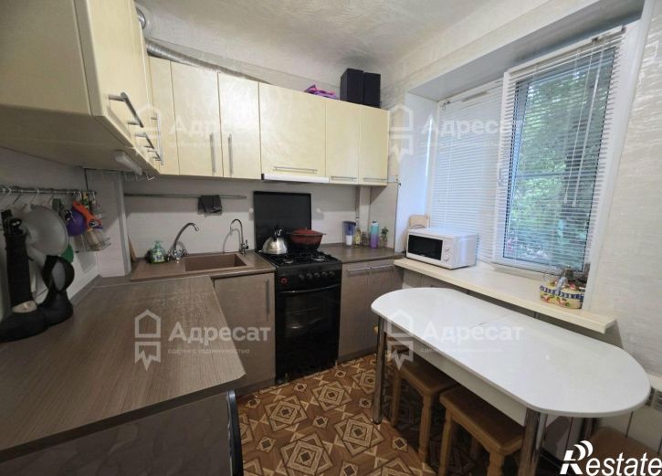3-комн квартира ул. Кузнецова,  д.52