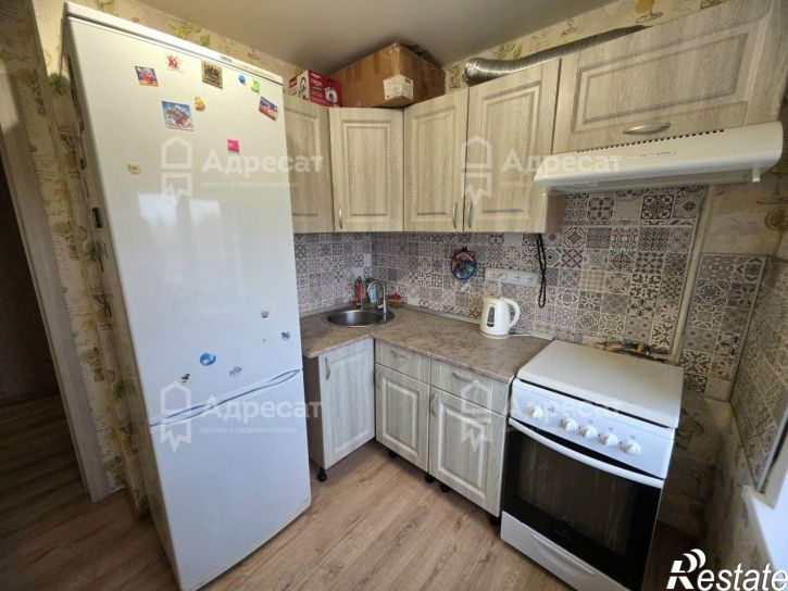 4-комн квартира ул. Депутатская,  д.4
