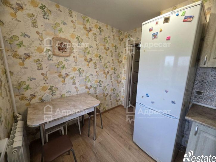 4-комн квартира ул. Депутатская,  д.4