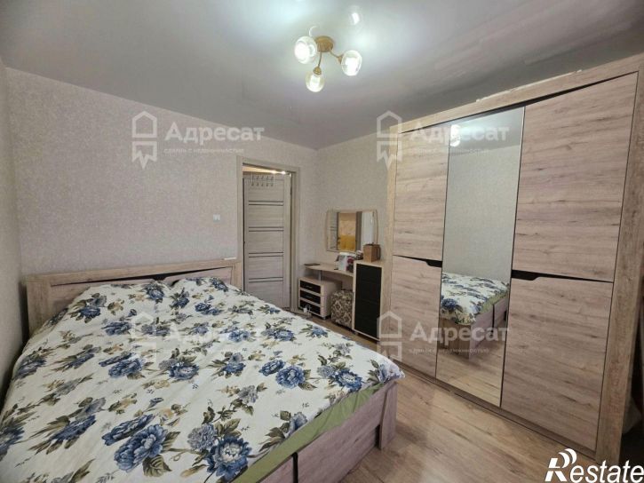 4-комн квартира ул. Депутатская,  д.4