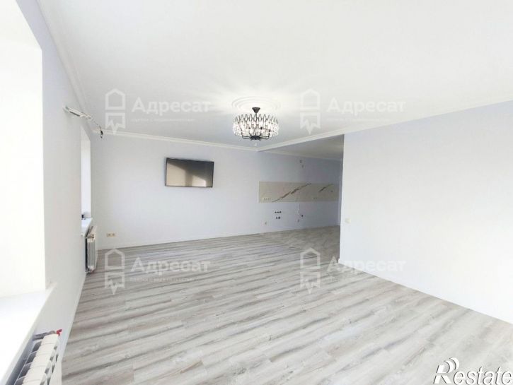 4-комн квартира ул. Рионская,  д.7