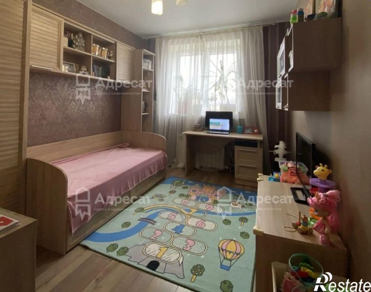 3-комн квартира ул. Бабича,  д.12
