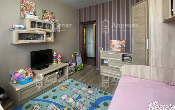 3-комн квартира ул. Бабича,  д.12