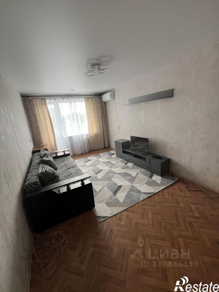 2-комн квартира ул Ангарская, 102,  д. 102