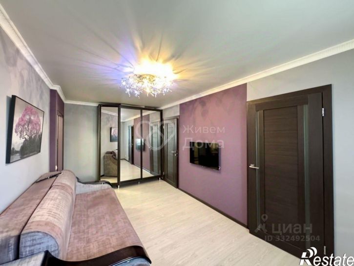 3-комн квартира ул Социалистическая, 14,  д. 14