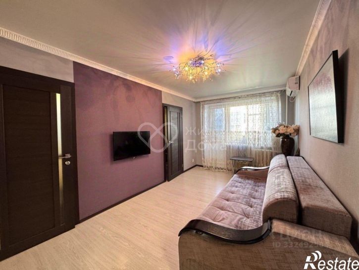 3-комн квартира ул Социалистическая, 14,  д. 14