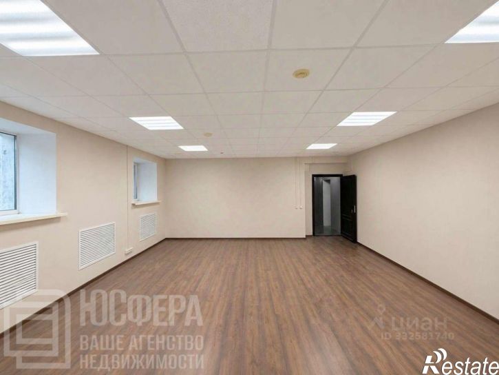 Торговое помещение ул Танкистов, 3а,  д. 3а
