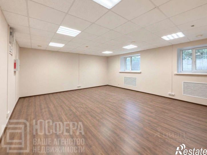 Торговое помещение ул Танкистов, 3а,  д. 3а