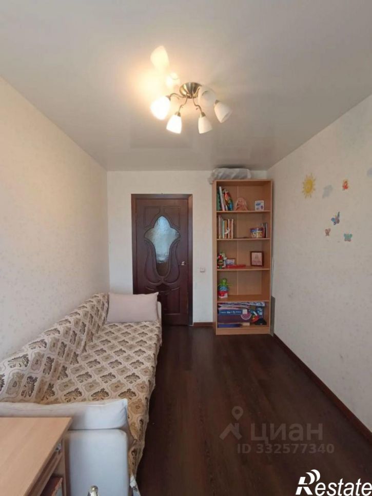 3-комн квартира ул Гороховцев, 2,  д. 2