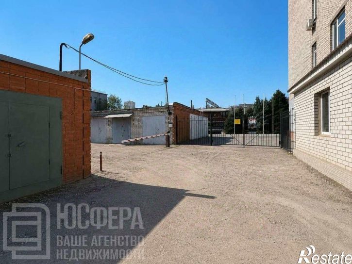Гараж/парковка ул Коммунистическая, 11,  д. 11